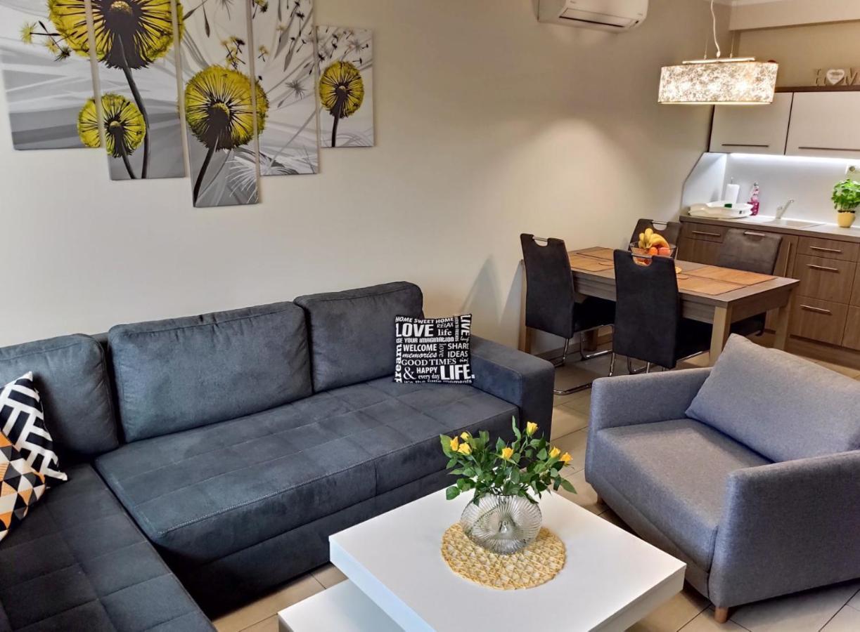 Holiday Apartman シャールヴァール エクステリア 写真