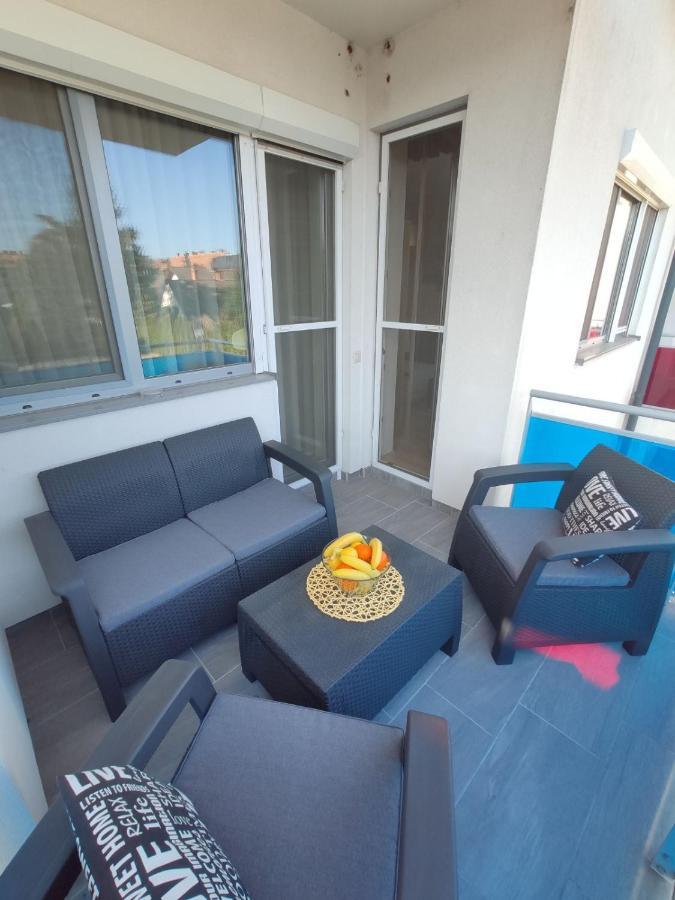 Holiday Apartman シャールヴァール エクステリア 写真