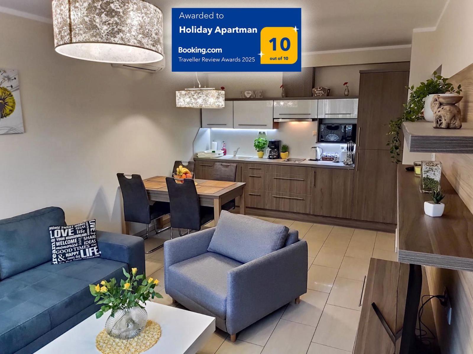 Holiday Apartman シャールヴァール エクステリア 写真
